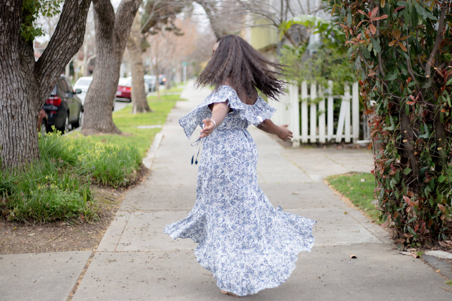 off-shoulder-dresses-shop-pink-blush- dancing