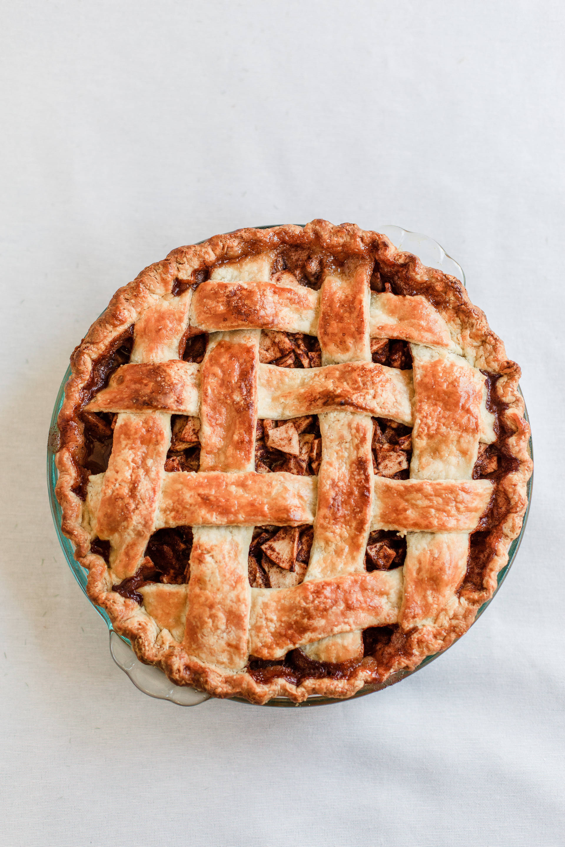 Home For The Holiday’s Part 3: Thanksgiving Apple Pie – Ruthie Ridley