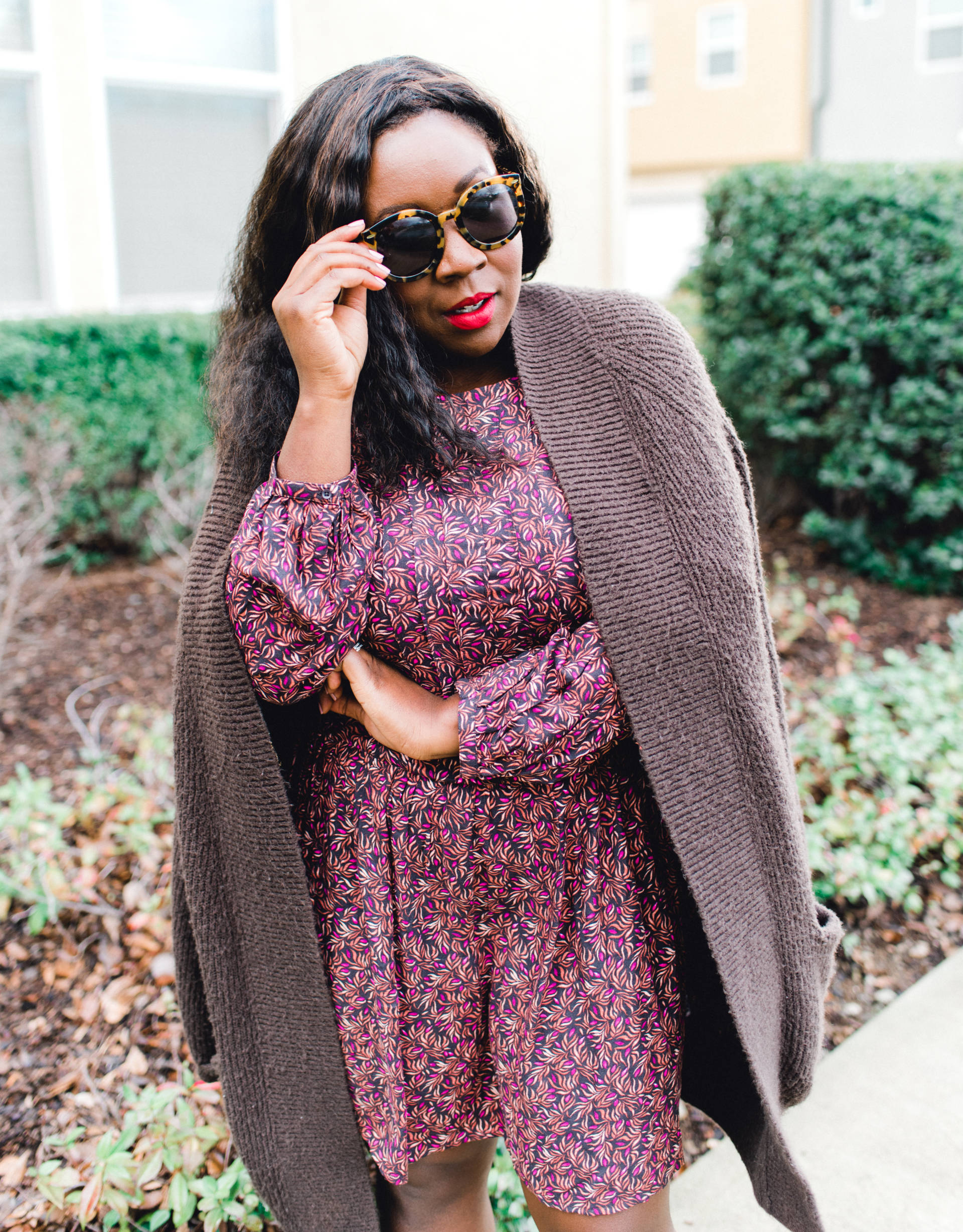 Ruthie Ridley Blog Spring is just around the corner and I cannot wait to bust out all the pretty bright colors and prints! Today I am showcasing my favorite mini dresses for Spring!