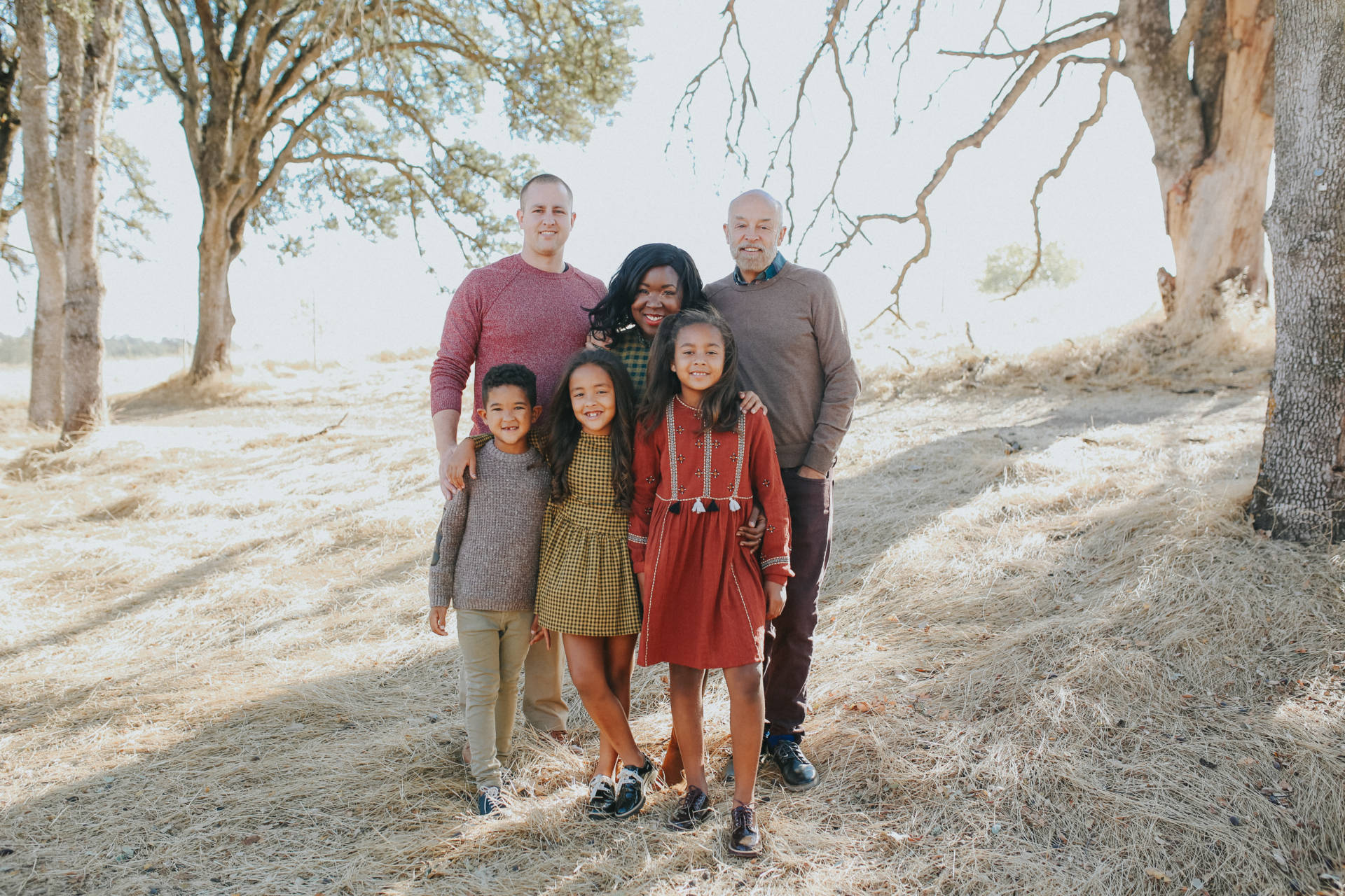 5 Styling Tips For Your Next Family Photo Shoot: Make sure that everyone feels comfortable in what they are wearing. You can also start by getting inspiration online or even looking at what you have in your closet and building the looks from there.