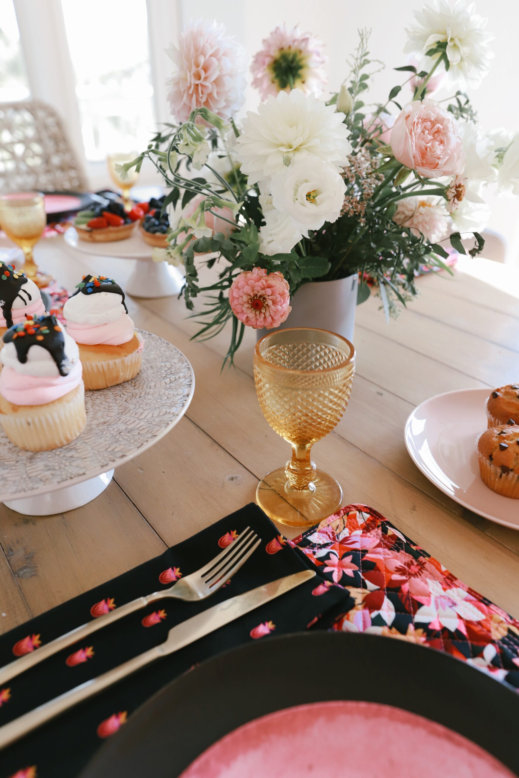 Ruthie Ridley Blog Vera Bradley Tablescape