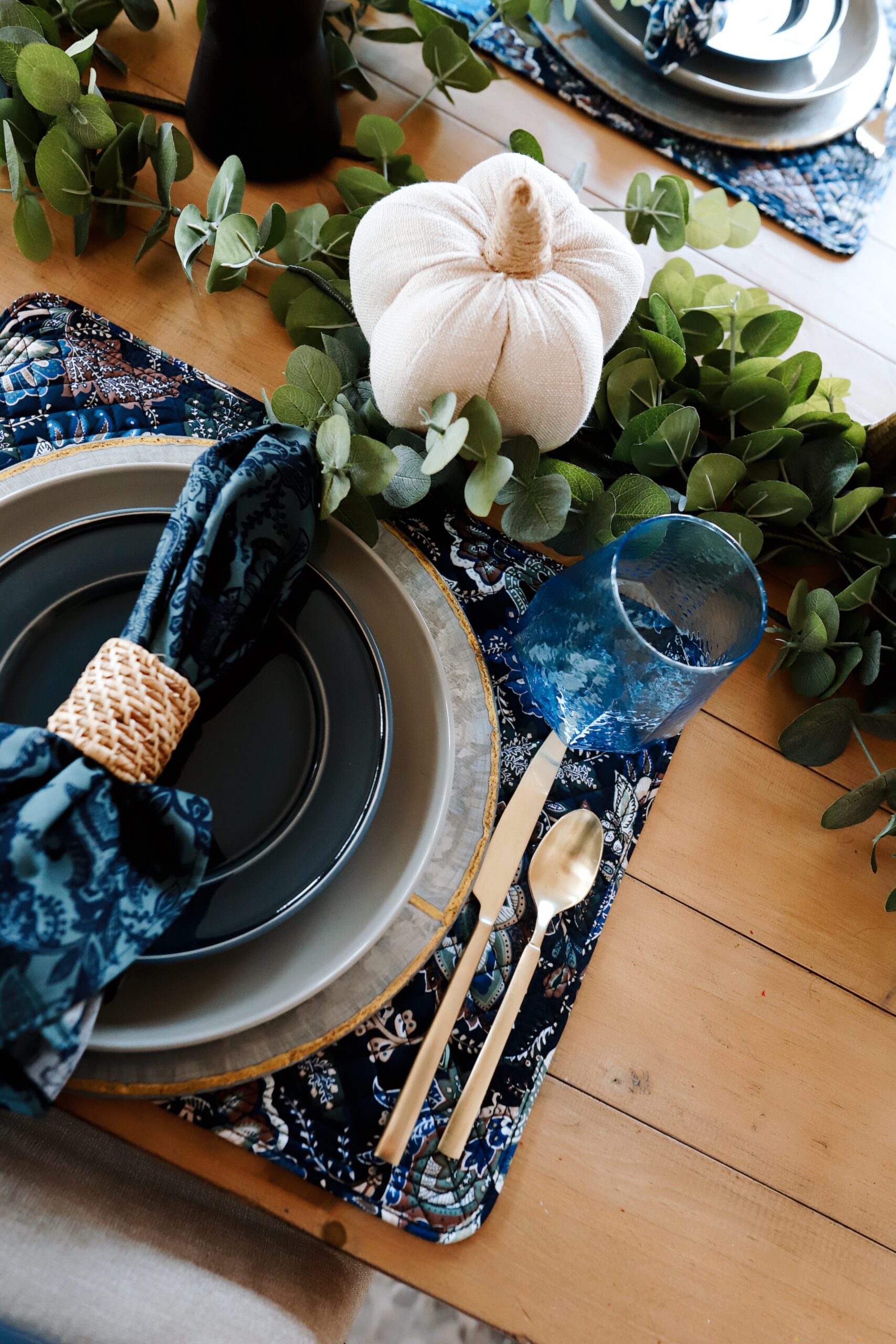 Ruthie Ridley Blog Vera Bradley Tablescape